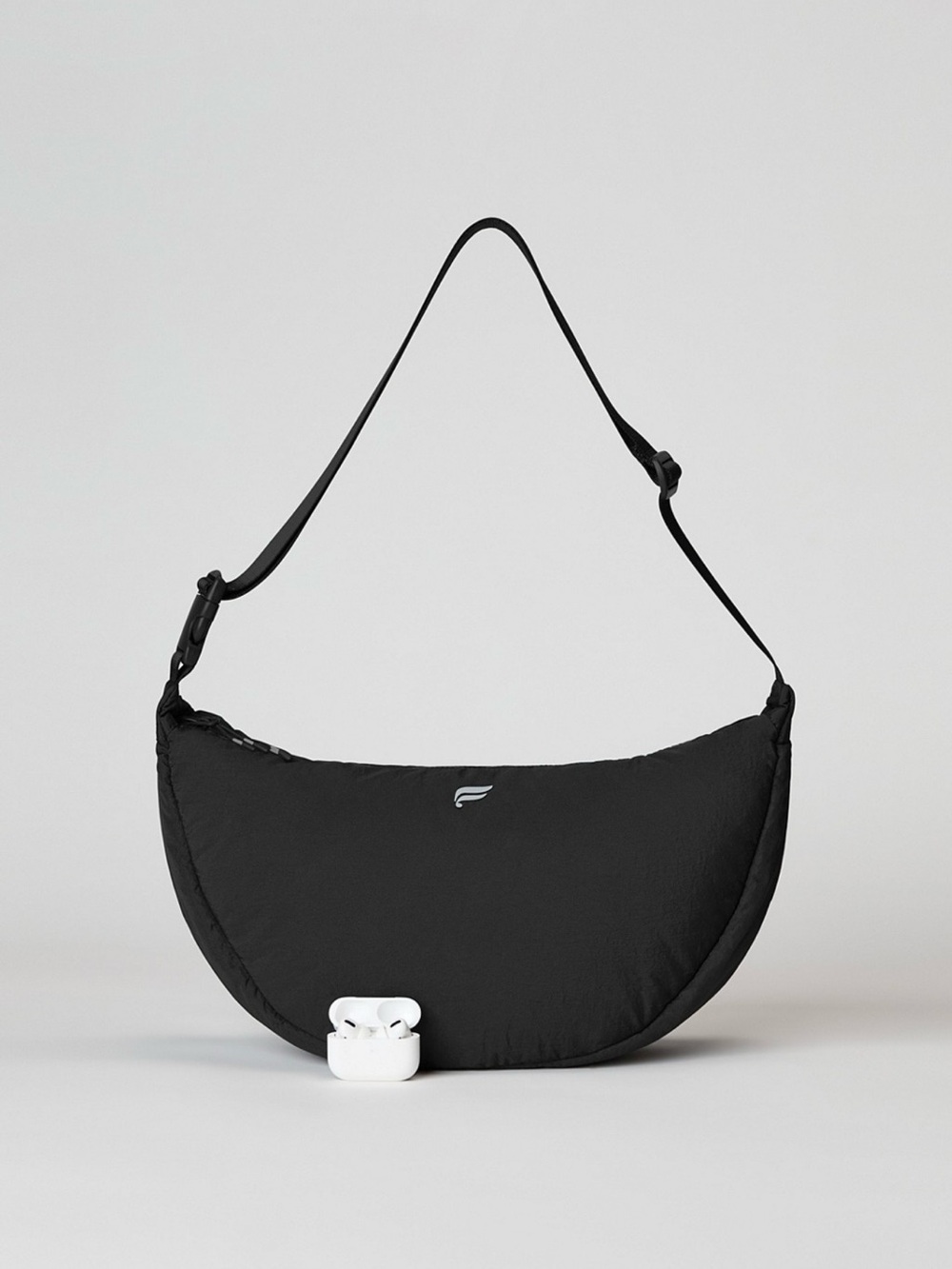 Fabletics The Large Sling Bag Crinkle Black Nylon Crossbody Shoulder Bag 16.5L